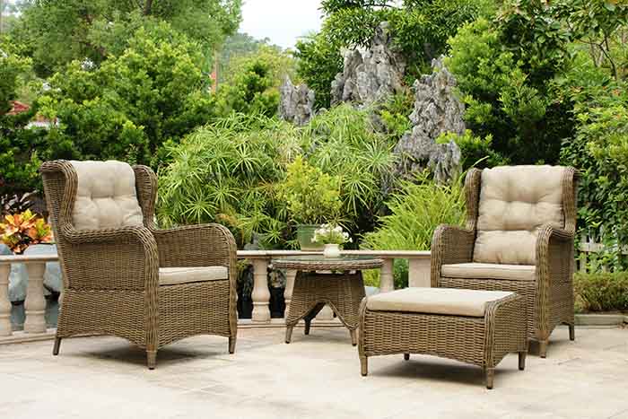 levitaKingston High Back Sofa Set